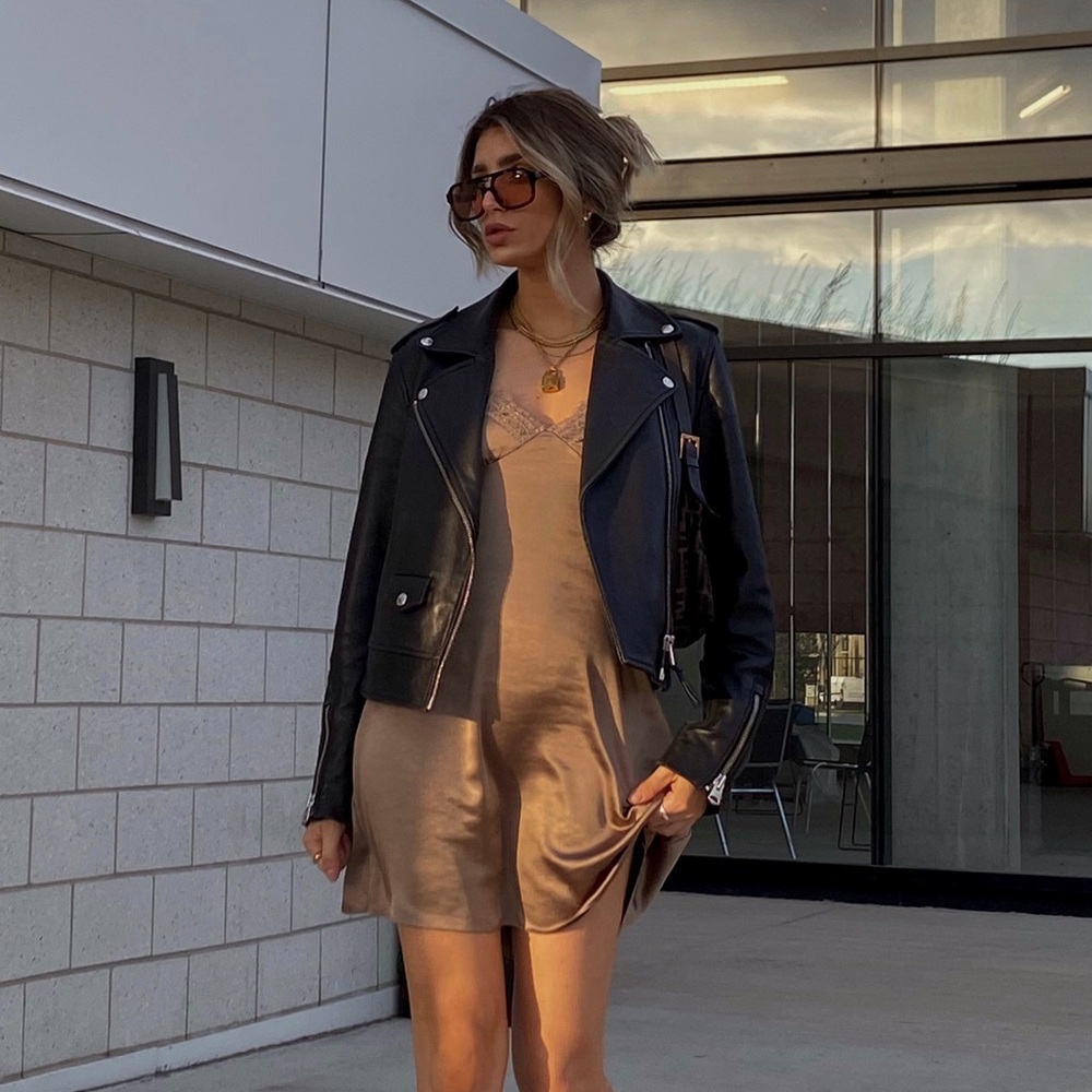 storets Satin Slip Mini Dress in Taupe/Brown silky quite luxury boho festival - Picture 11 of 11